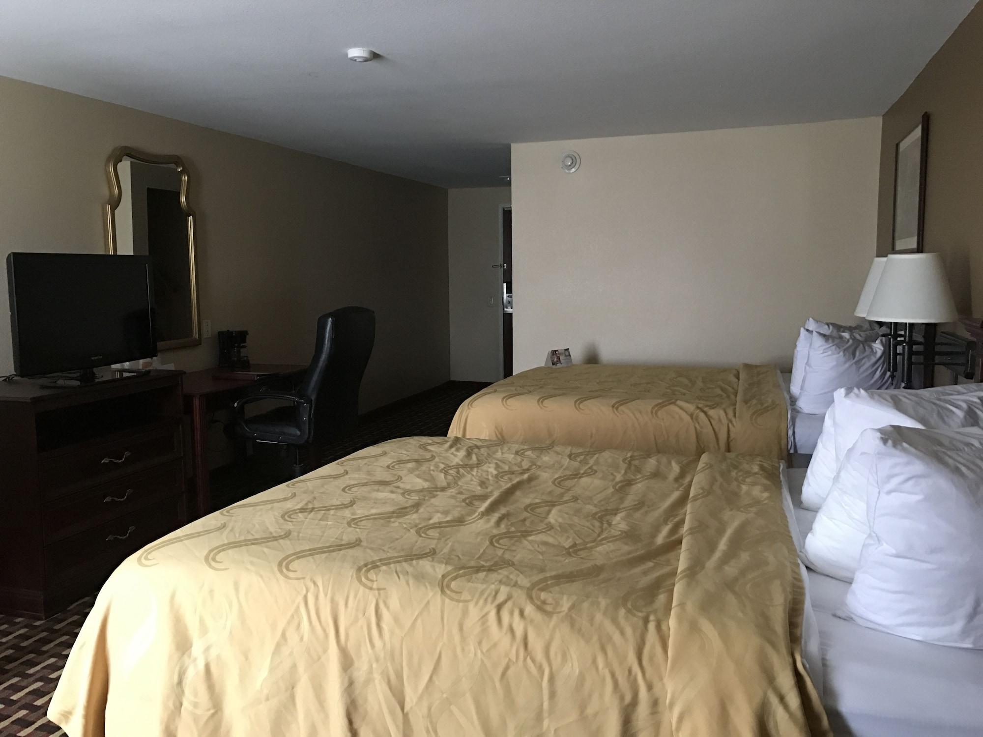 Quality Inn & Suites Middletown - Franklin Bagian luar foto