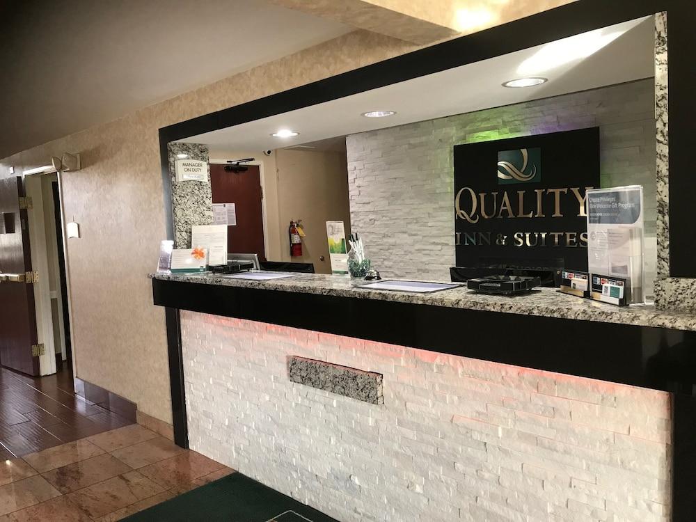 Quality Inn & Suites Middletown - Franklin Bagian luar foto
