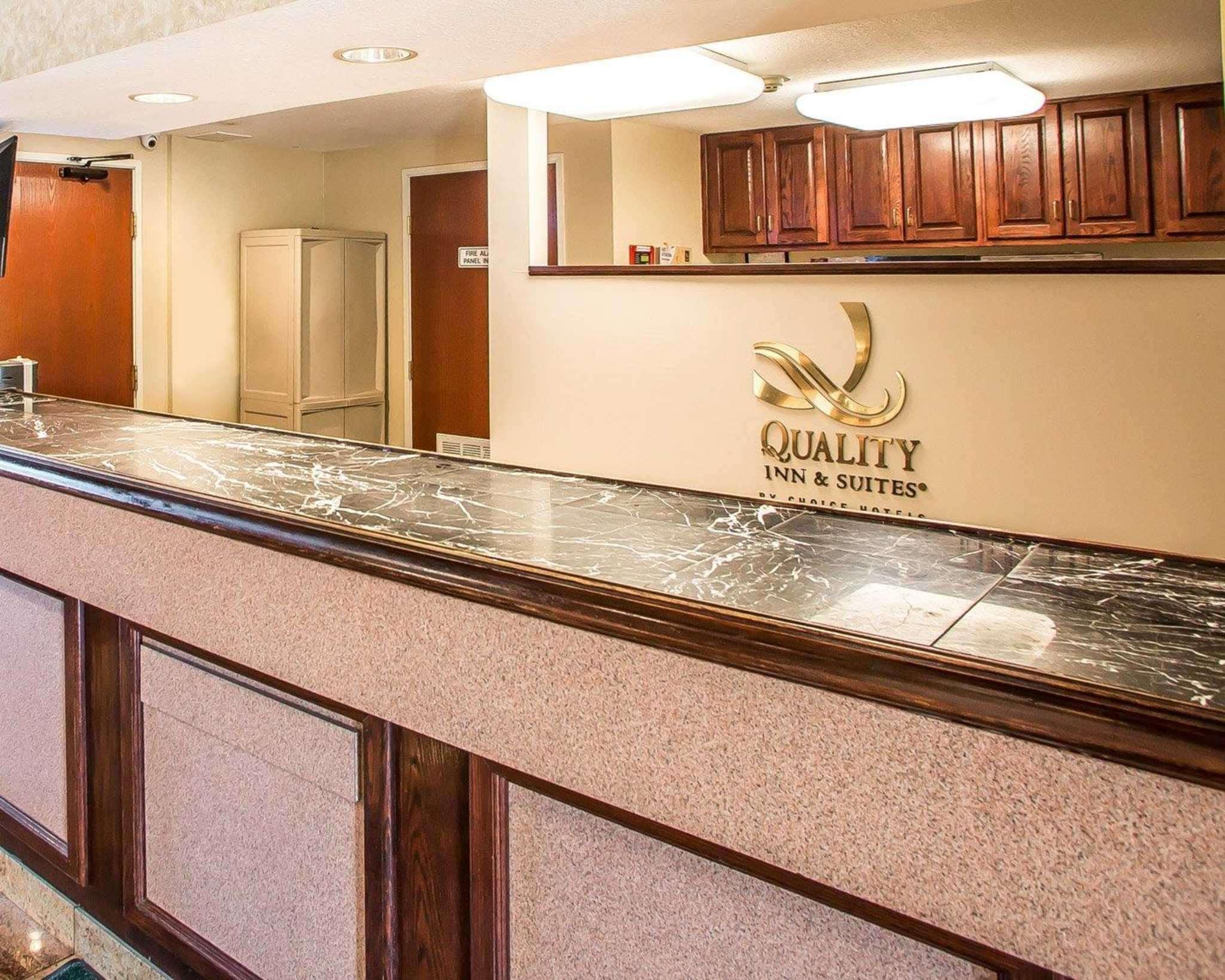 Quality Inn & Suites Middletown - Franklin Bagian luar foto