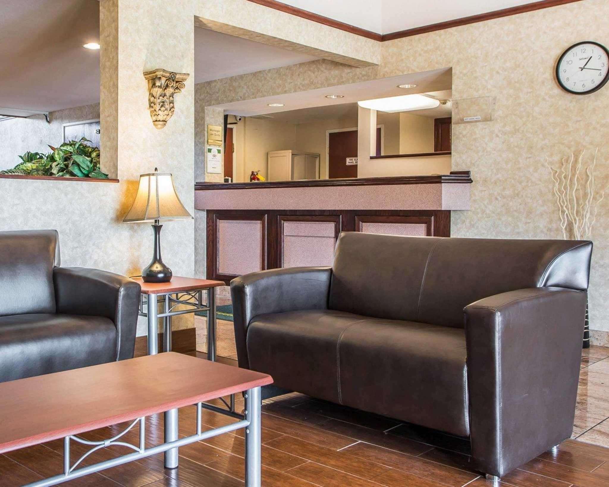 Quality Inn & Suites Middletown - Franklin Bagian luar foto