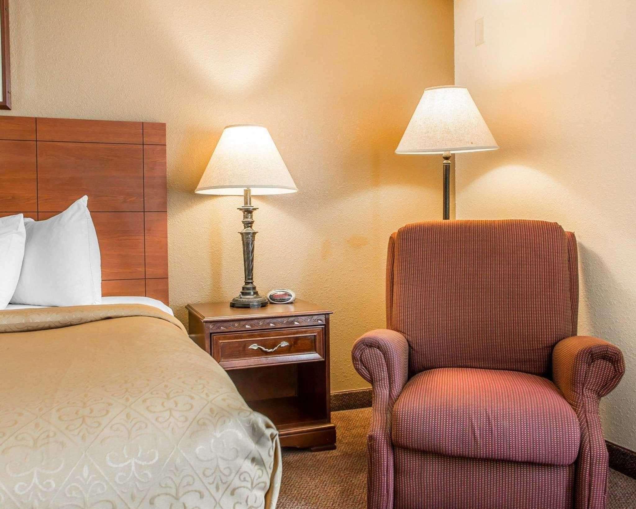 Quality Inn & Suites Middletown - Franklin Bagian luar foto