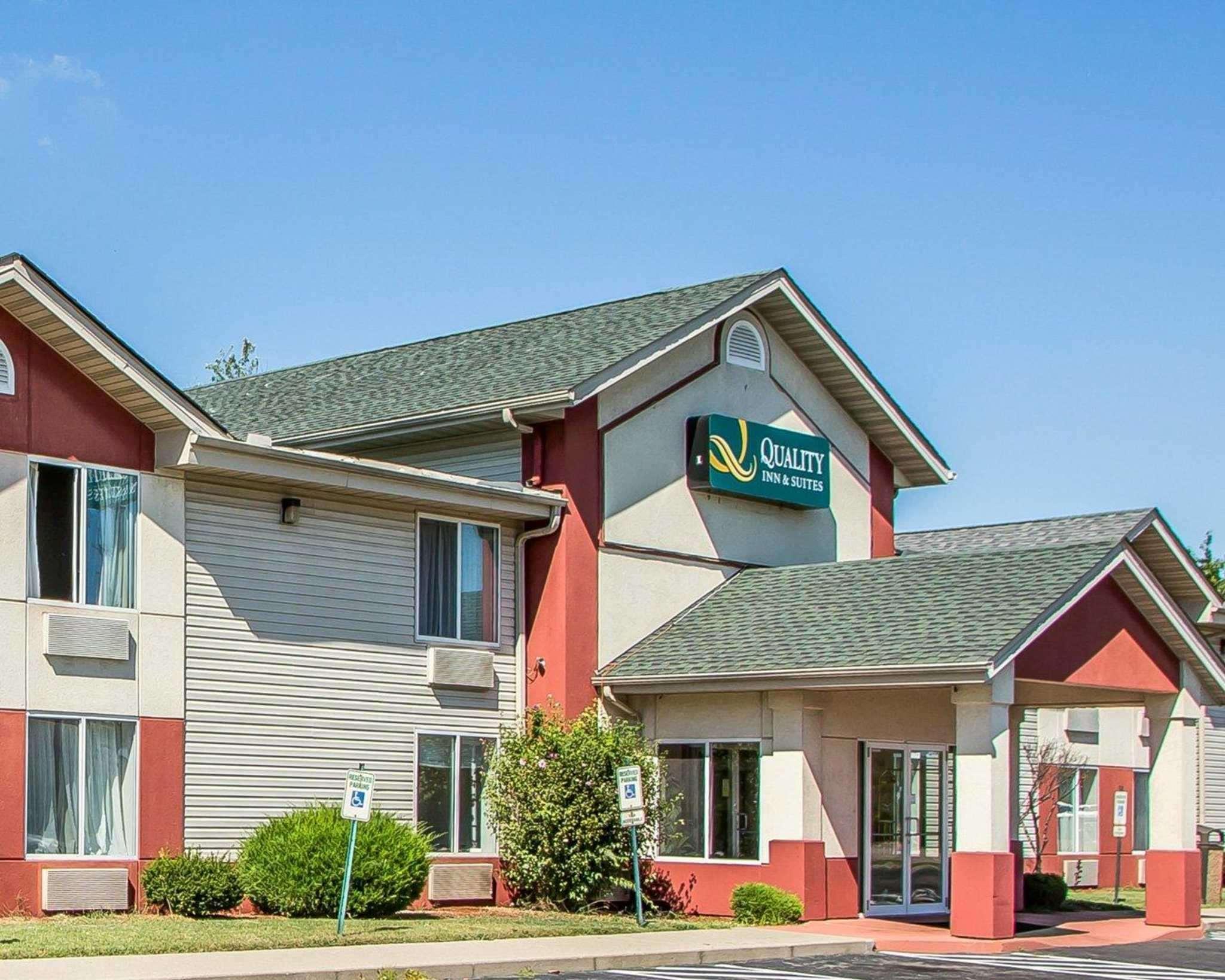 Quality Inn & Suites Middletown - Franklin Bagian luar foto