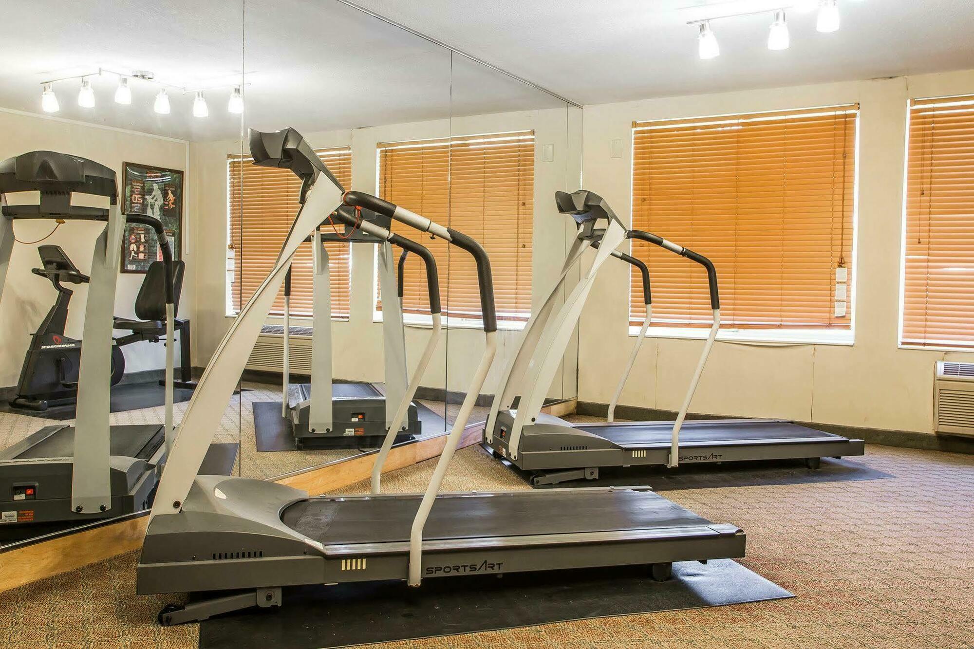 Quality Inn & Suites Middletown - Franklin Bagian luar foto
